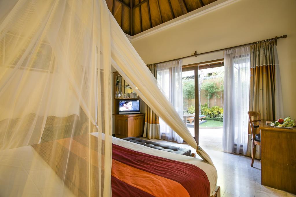 Parigata Villas Resort Санур Экстерьер фото