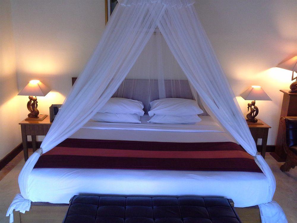 Parigata Villas Resort Санур Экстерьер фото